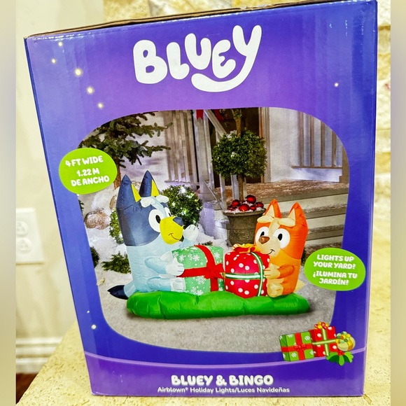 Gemmy Airblown 4FT Bluey & Bingo Present Scene Christmas...